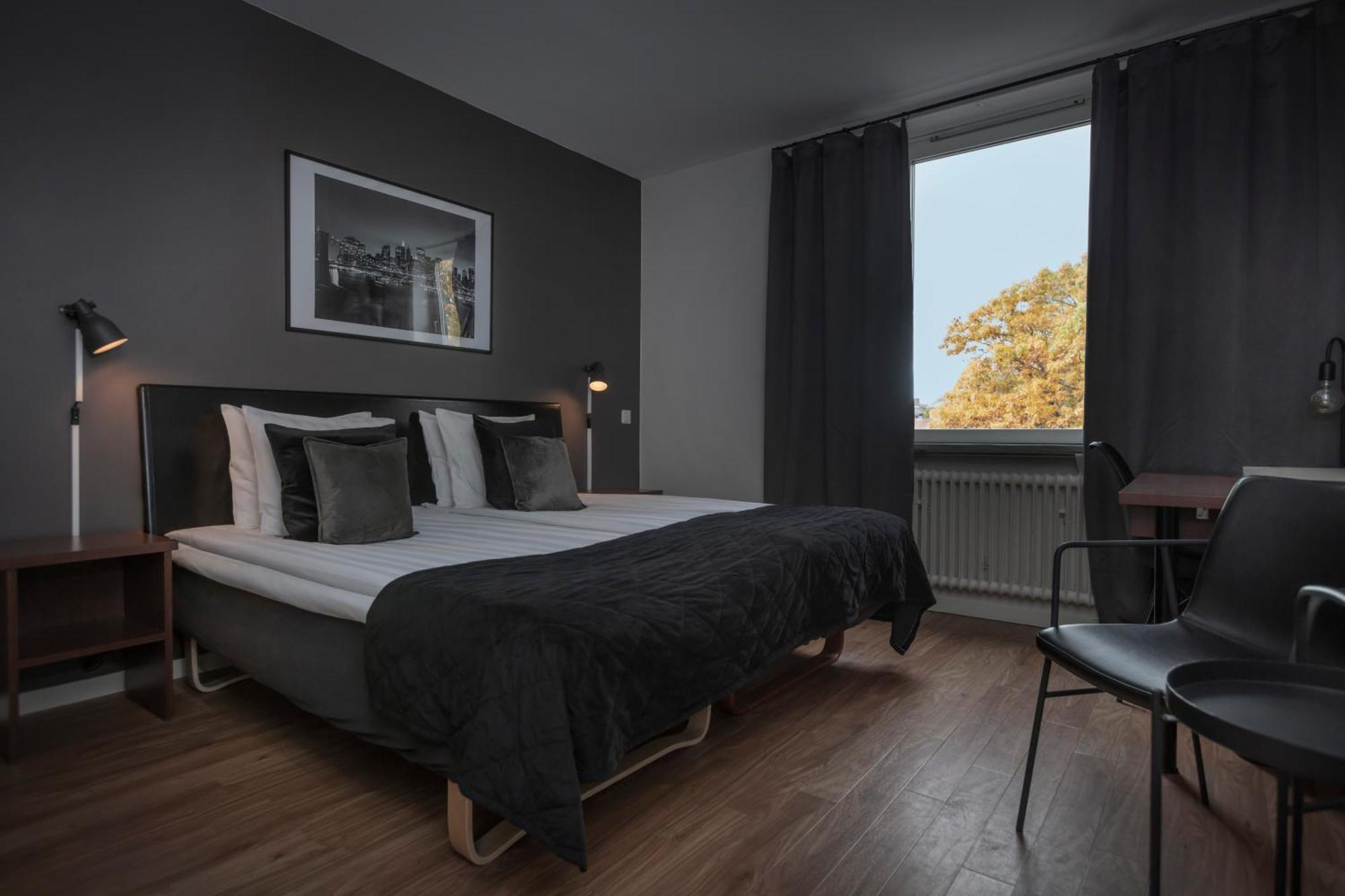 Hotell Skoevde Экстерьер фото